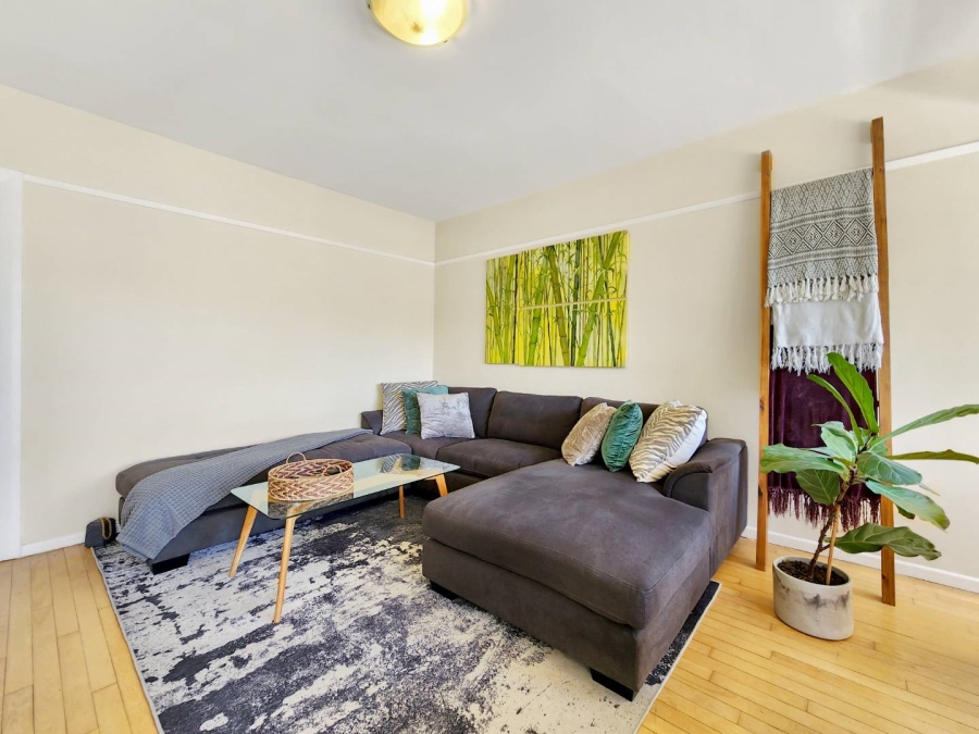 2 Bedroom Property for Sale in Green Point Western Cape